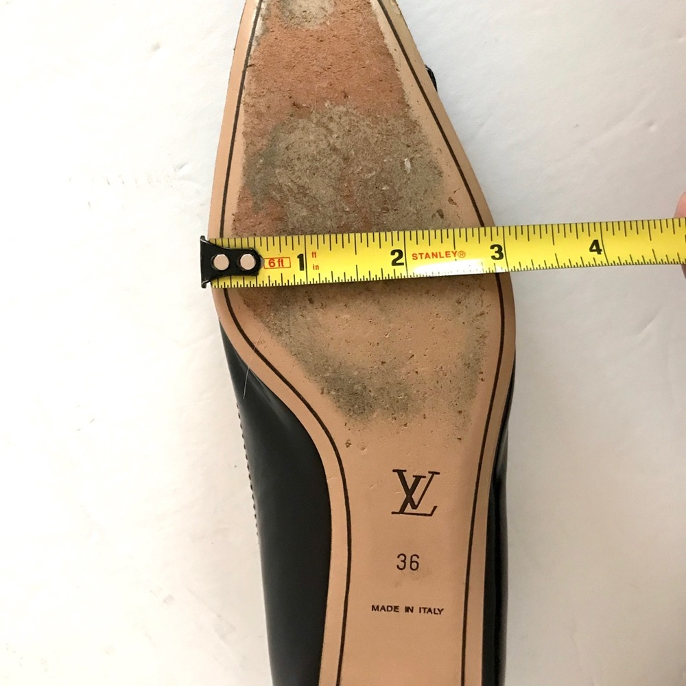 Authentic Louis Vuitton shoes/ flats - Picture 14 of 16